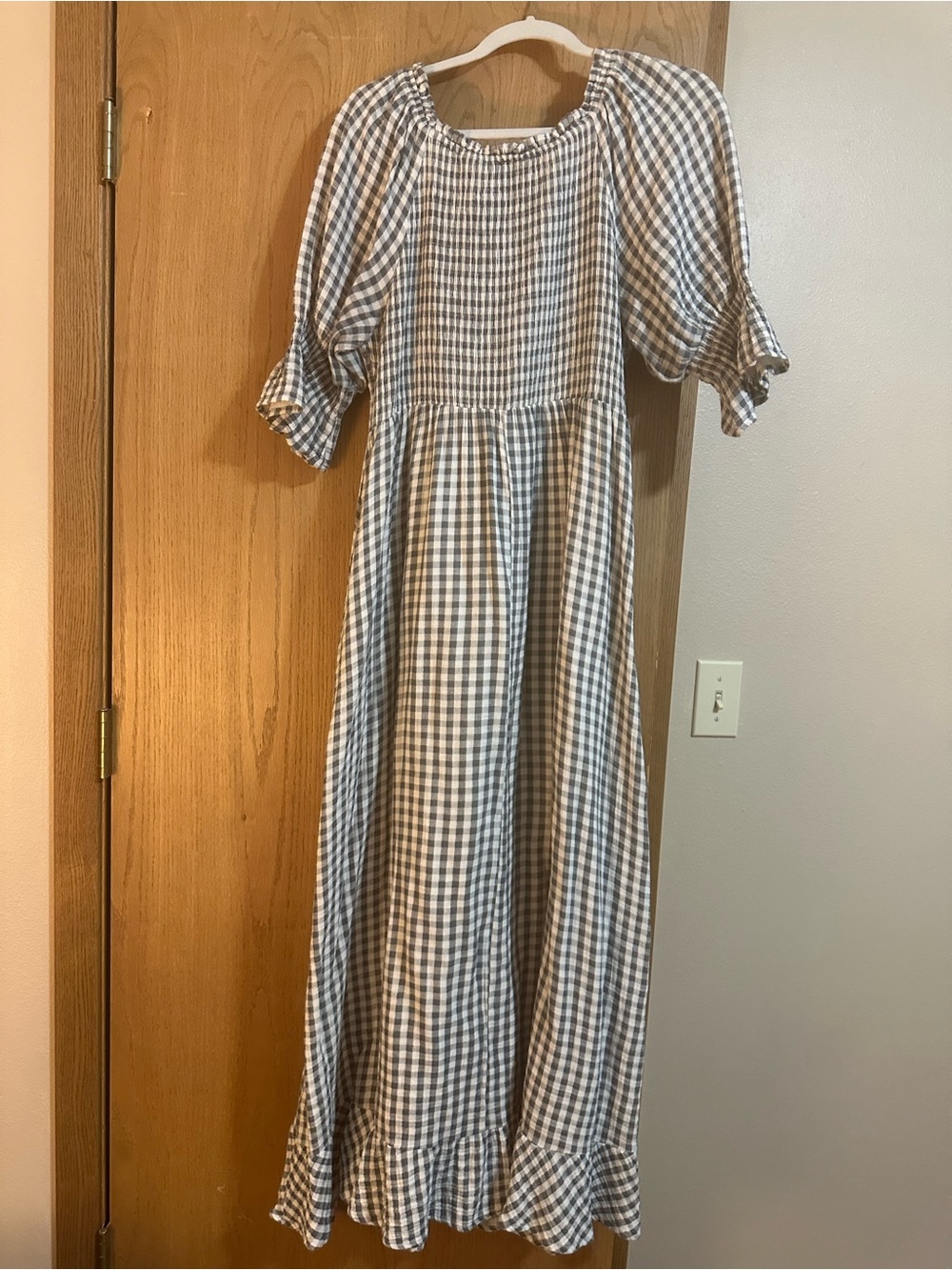 Worth Collective Sienna Gingham Maxi Dress in Forest Green - Picture 2 of 3